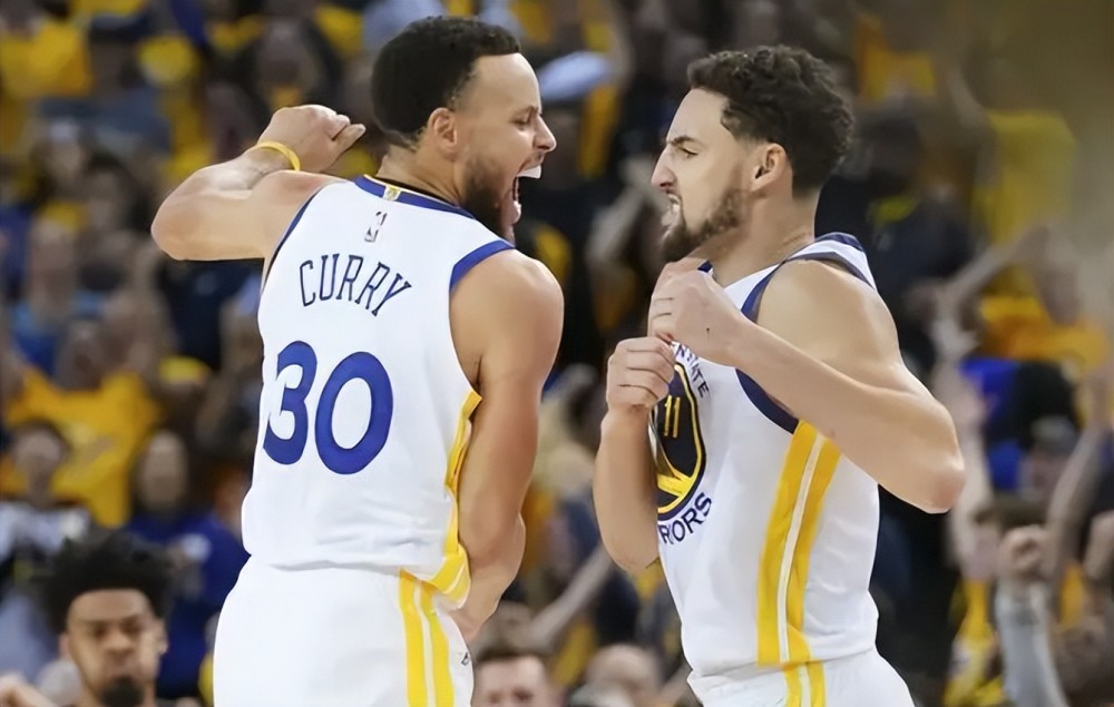  勇士主场大胜凯尔特人，库里三分手感火热